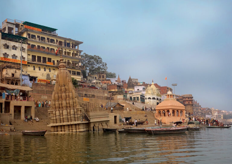 VARANASI – IMAGES AND LIGHT